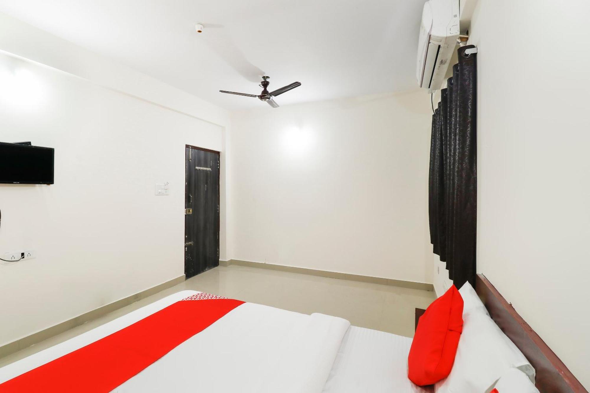 העיר בנגלור Hotel O Kudlu Gate Mmr מראה חיצוני תמונה