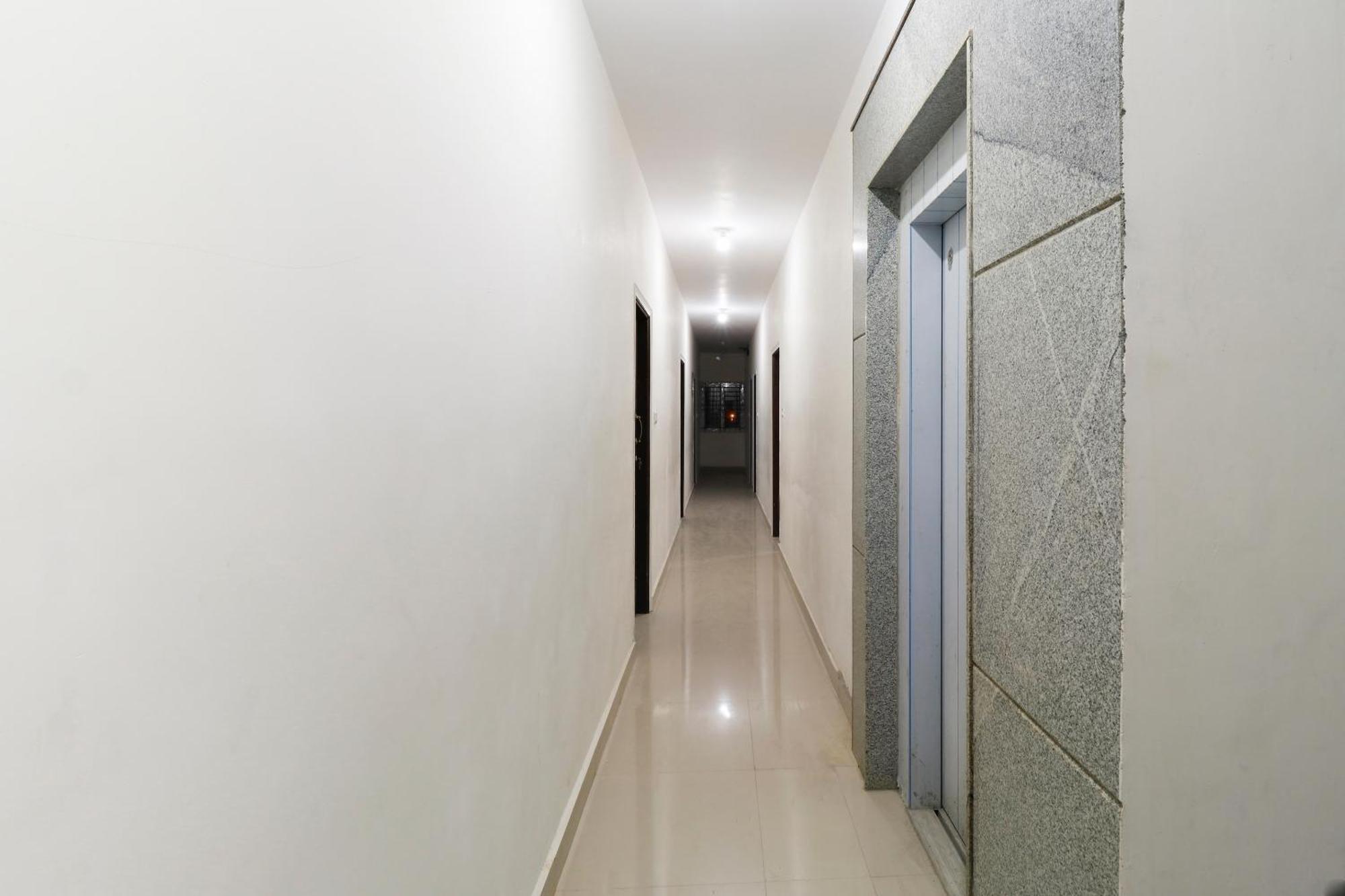 העיר בנגלור Hotel O Kudlu Gate Mmr מראה חיצוני תמונה